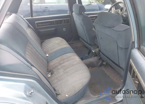 1991 Oldsmobile 88 Royale z USA, uszkodzony, nr VIN 1G3HN54C6M1809377